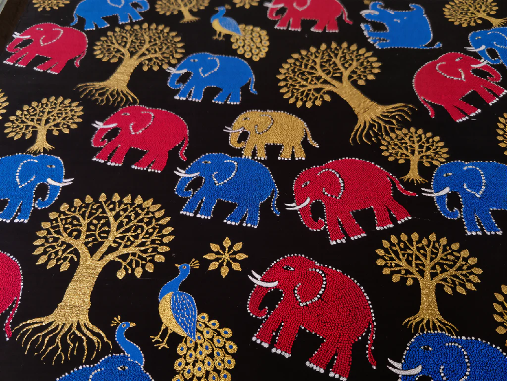 Crimson Grove – Gond Tribal Print