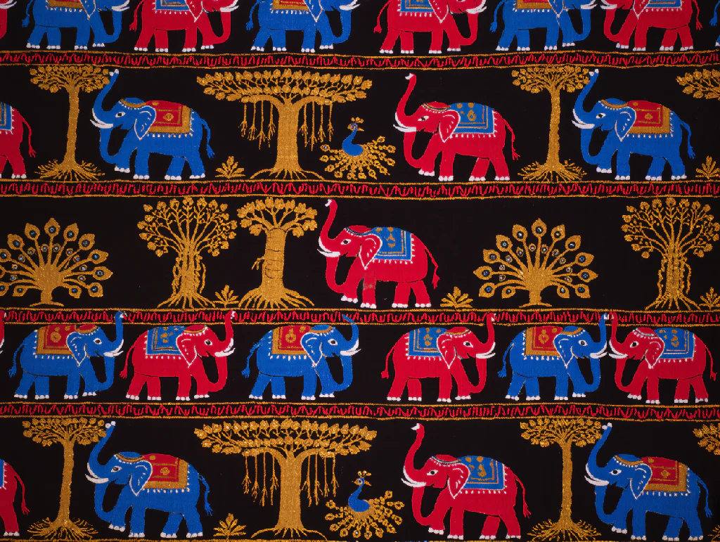 Crimson Grove – Gond Tribal Print - Image 4